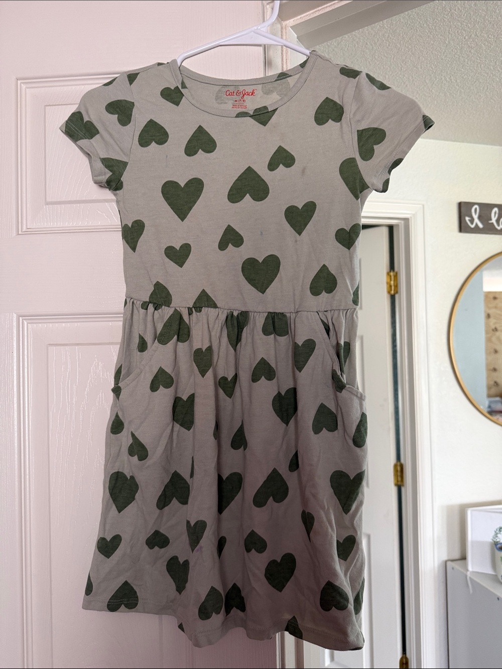 Cat & Jack Girls' Gray Dress with Green Heart Print